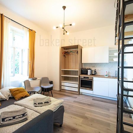 פראג Storey Apartment Close To Metro Palmovka מראה חיצוני תמונה